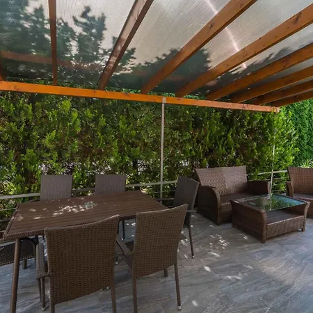 In - Balaton 19832 Apartamento *