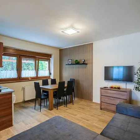 In - Balaton 19832 Apartament